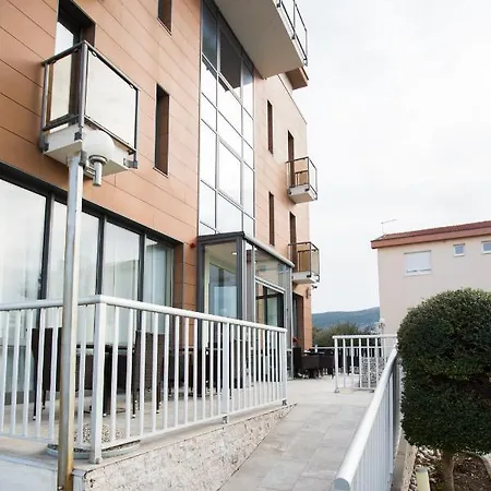 Luna Hotel 4*