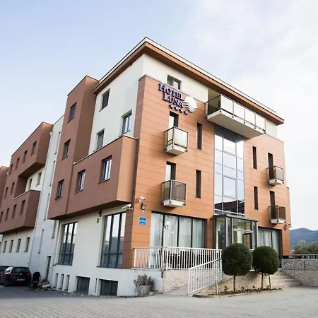 Luna Hotel