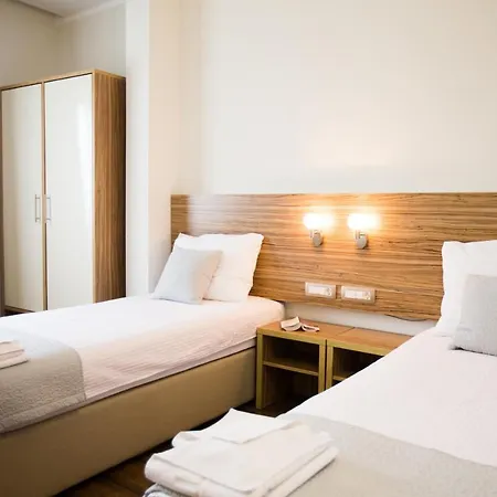 Luna Hotel 4*