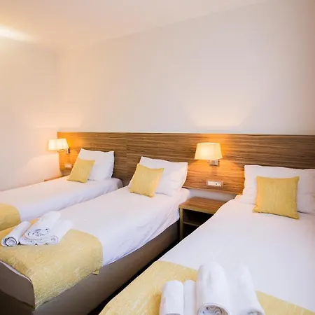 Hotel Luna 4*