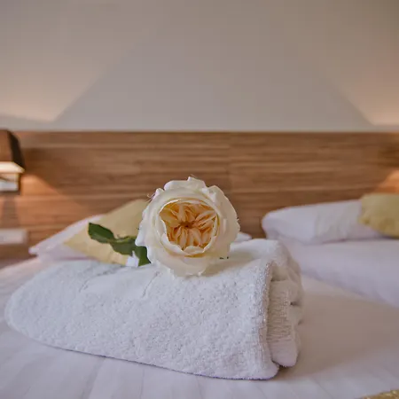 Luna 4* Međugorje
