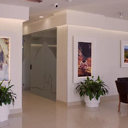 Hotel Luna