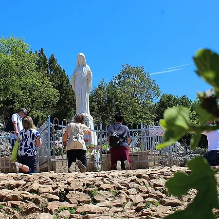 Luna 4* Međugorje