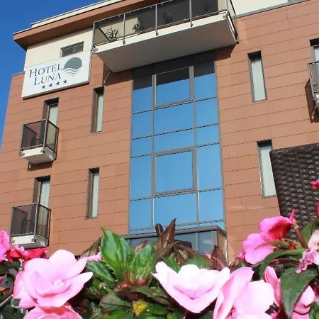 Hotel Luna